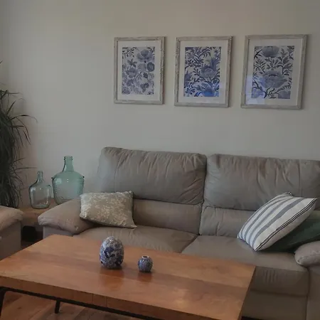 Estian Molos Apartment *
